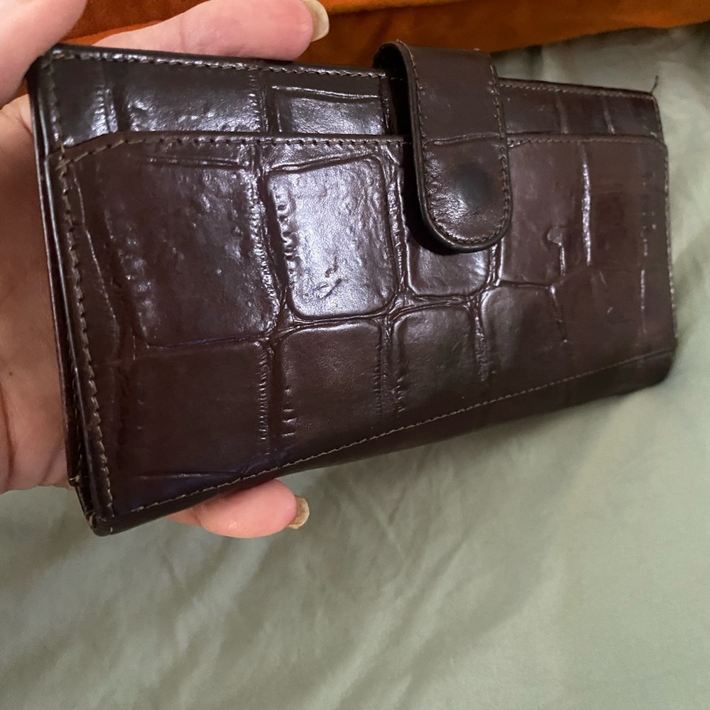 Dorsa Aligator embossed wallet